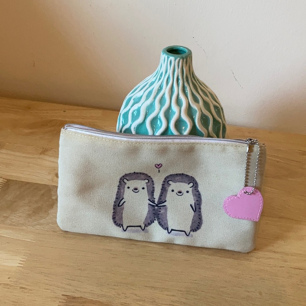 Hedgehog zippered pouch